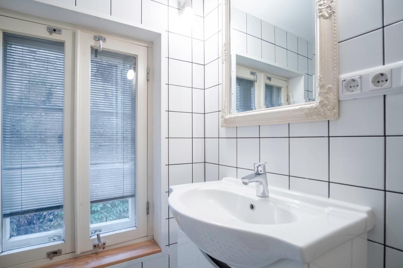 Dream Stay - Bright 2-Bedroom 2-Floor Old Town Apartment ทาลลินน์ ภายนอก รูปภาพ
